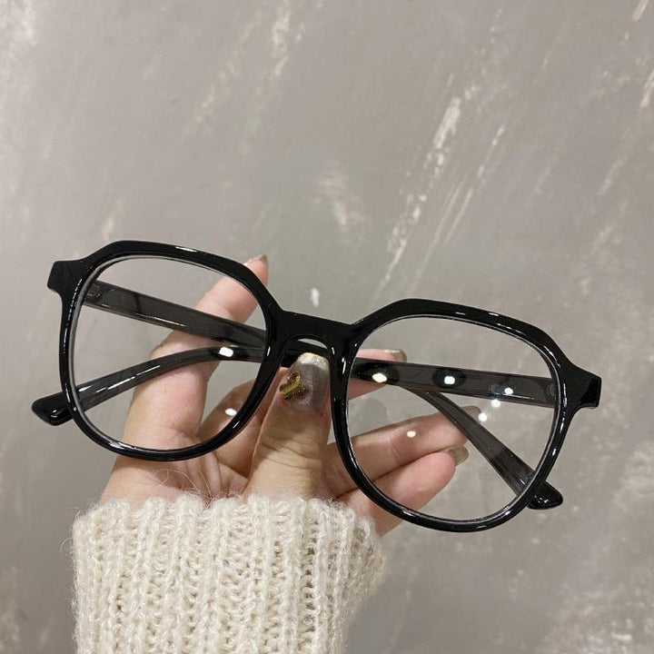 Fashionable Vintage Sunglasses with Wide Frame Kalsten