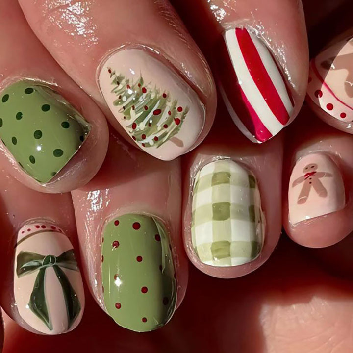 Festive Holiday Nail Art Design