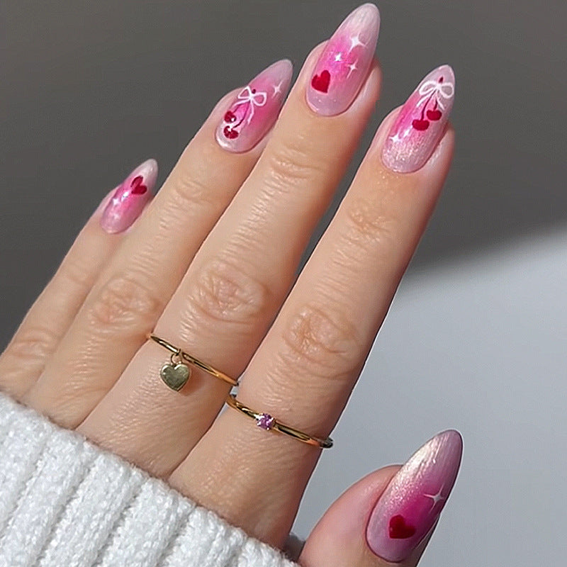 Heart-Themed Gradient Press-On Nail Art