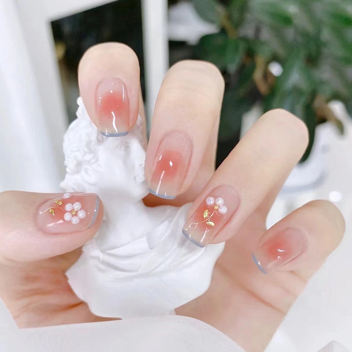 Floral Decorative Press-On Nail Art