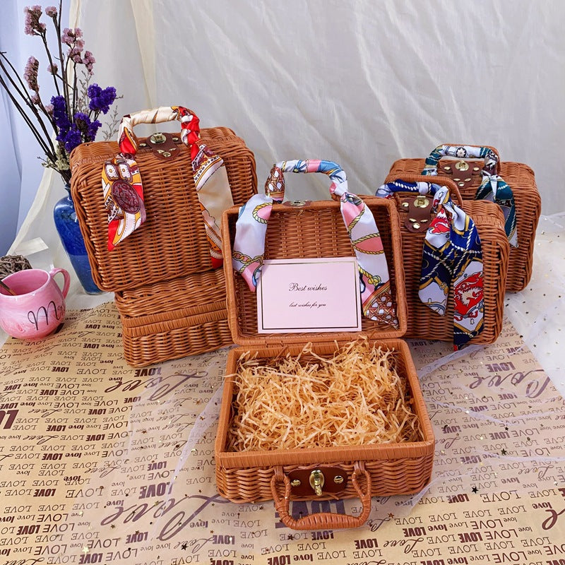 Women's braided handbag with decorative silk ribbon Kalsten