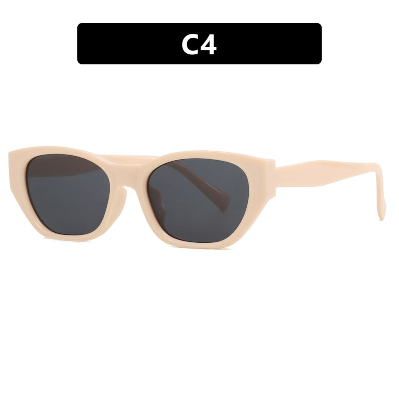 Women's futuristic cat-eye sunglasses with transparent frame and comfortable UV protection Kalsten