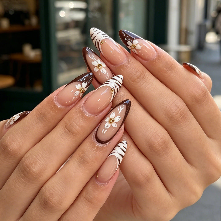 Floral Embellished Press-On Nail Art Kalsten