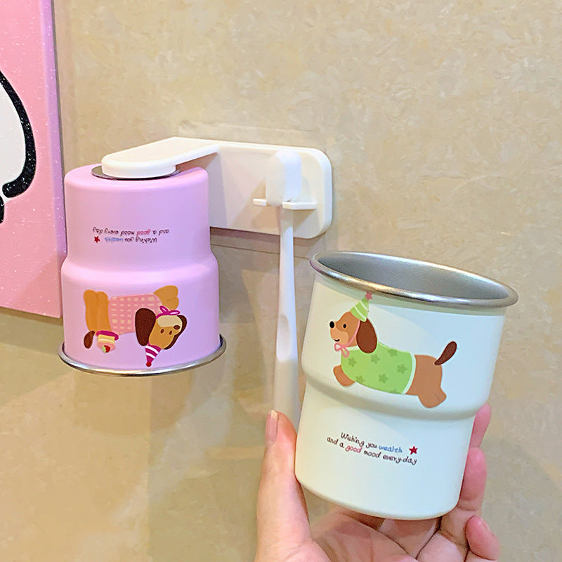 Wall-mounted toothbrush holder with playful animal design Kalsten