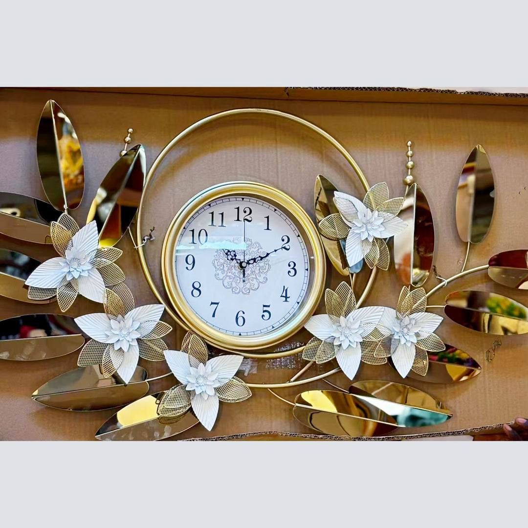 Decorative Metal Floral Wall Clock Kalsten
