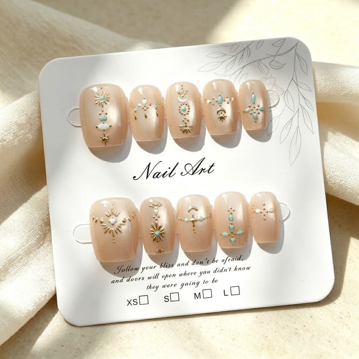 Exquisite Nail Art Press-On Set