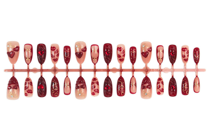Nail art set with romantic heart and glitter decorations Kalsten