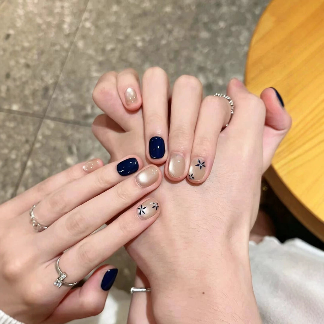 Artistic Nail Art Set