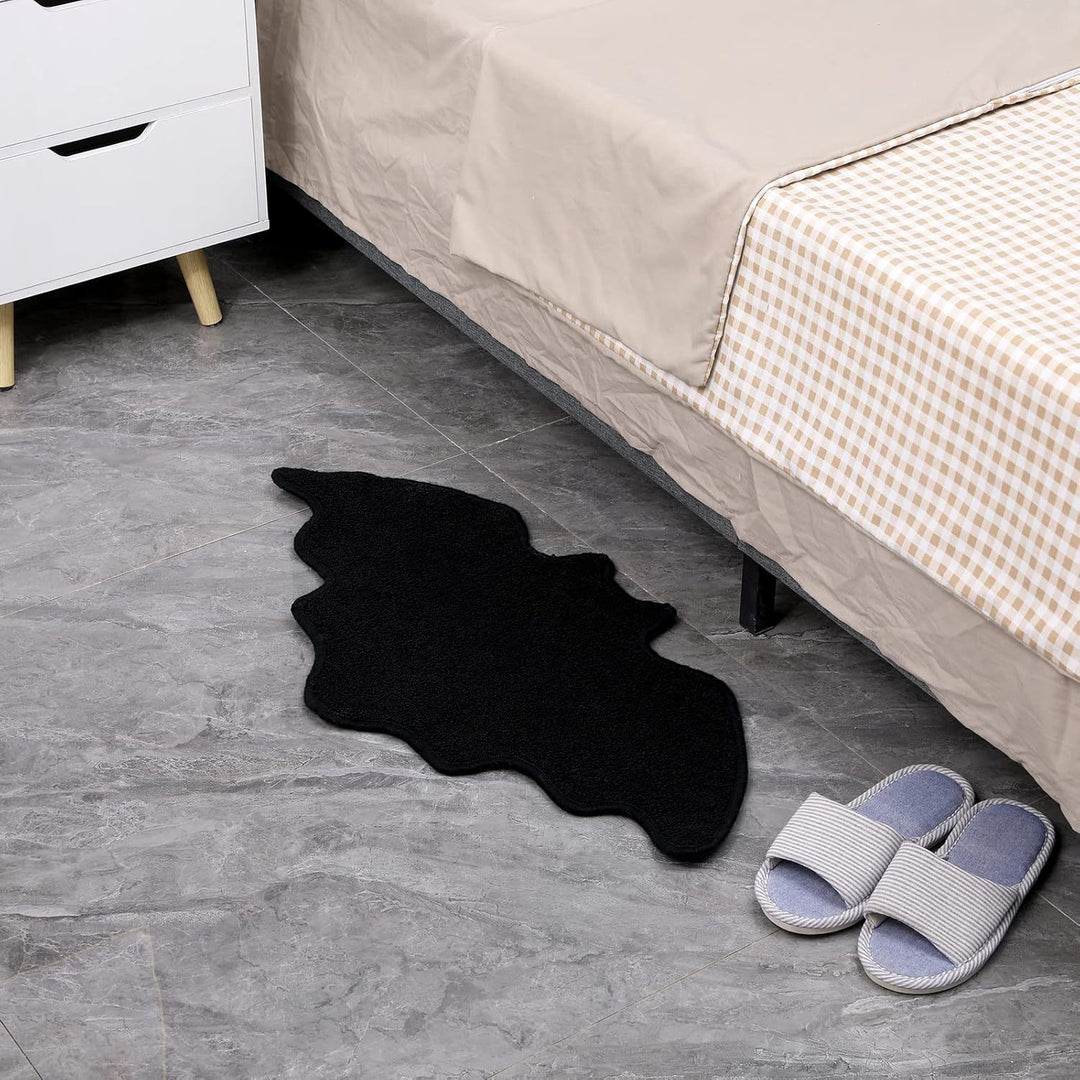 Ghost-Themed Plush Bath Mat Kalsten