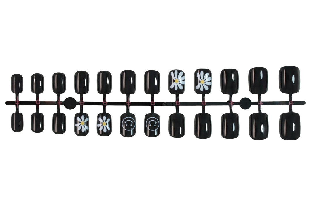 Nail art set with creative flower and clock designs Kalsten
