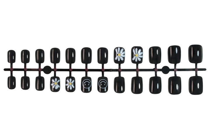 Nail art set with creative flower and clock designs Kalsten