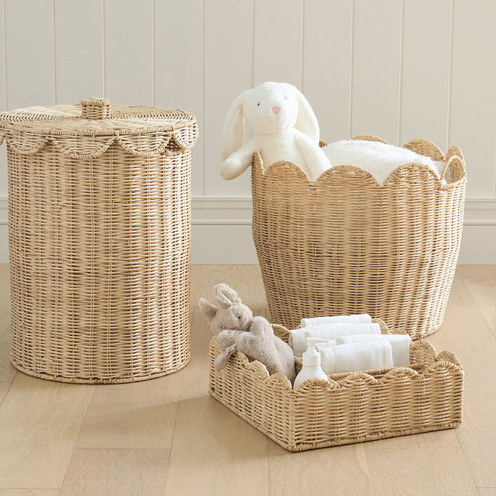 Stylish organizer basket with wavy edge Kalsten