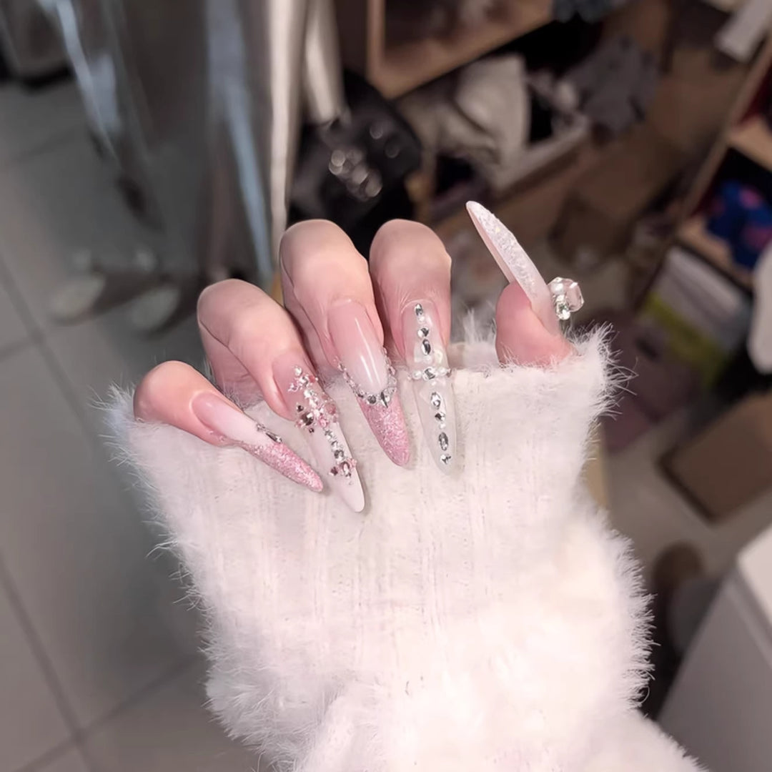 Glamorous Decorative Stiletto Press-On Nail Extensions