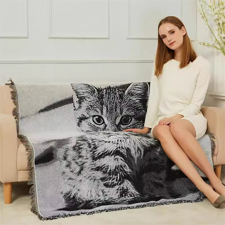 Cat-Themed Cozy Throw Blanket