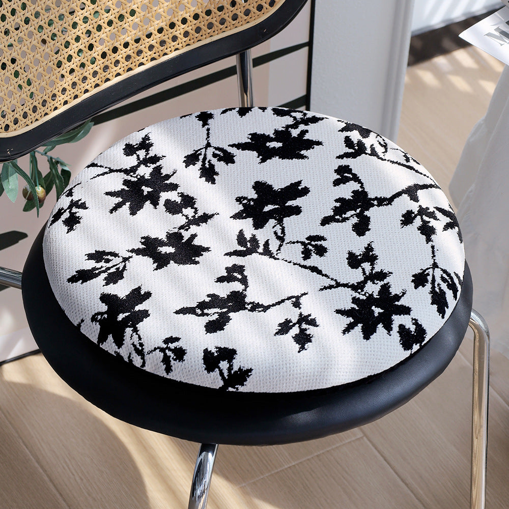Round seat cushion with quilted padding, floral jacquard cover and anti-slip backing Kalsten