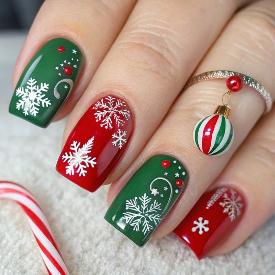 Festive Holiday-Themed Nail Art Extensions Kalsten 1789713261