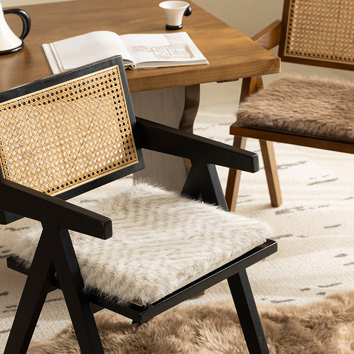 Square chair cushion made of cozy artificial fur with non-slip base and strap attachment Kalsten