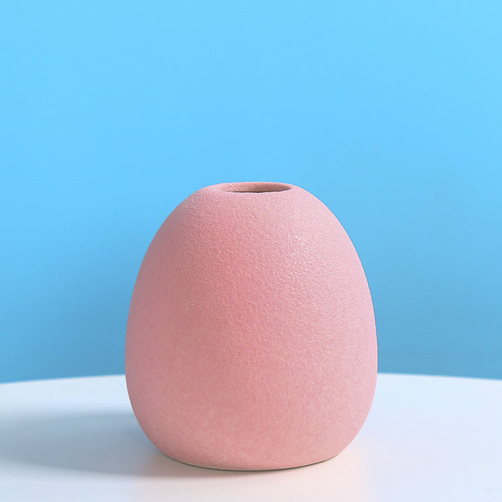 Modern Sculptural Ceramic Vase Kalsten