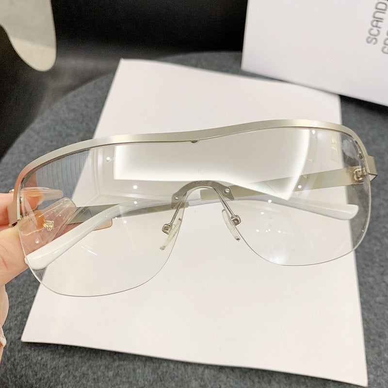 Women’s Sporty Sunglasses with Full UV Protection and Stylish Frame Kalsten