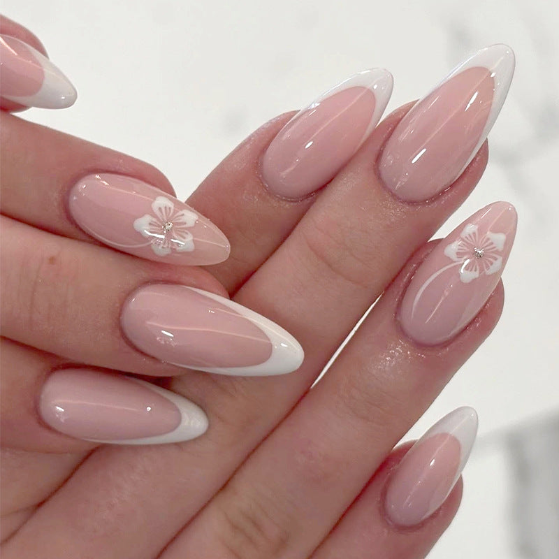 Elegant Heart-Designed Press-On Nail Tips Kalsten