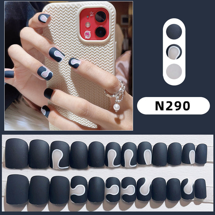 Unique Matte Press-On Nail Set