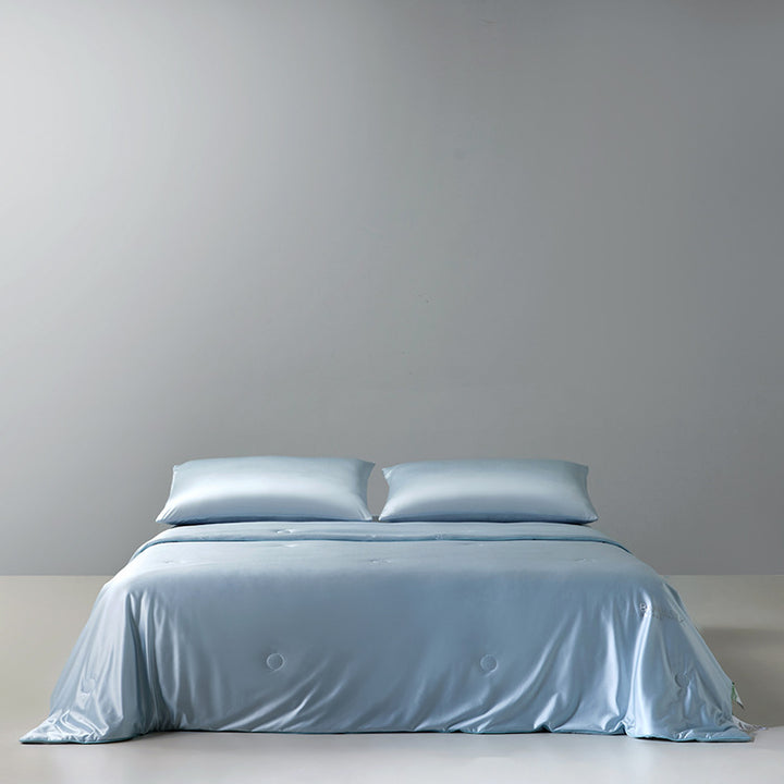 Women Luxury Satin Duvet with Elegant Button Structure Kalsten