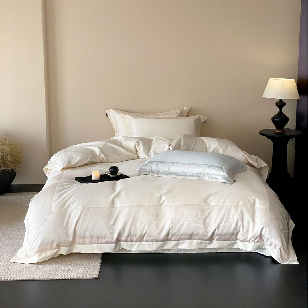 Luxurious satin bedding set with pillowcases and reversible cover