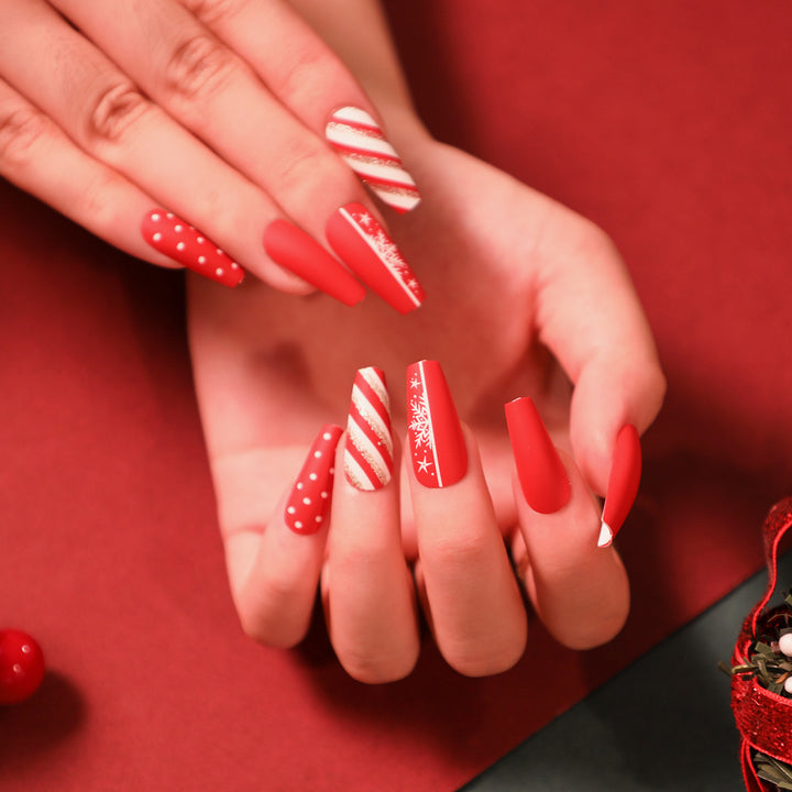 Artful Nail Extensions in Festive Design Kalsten