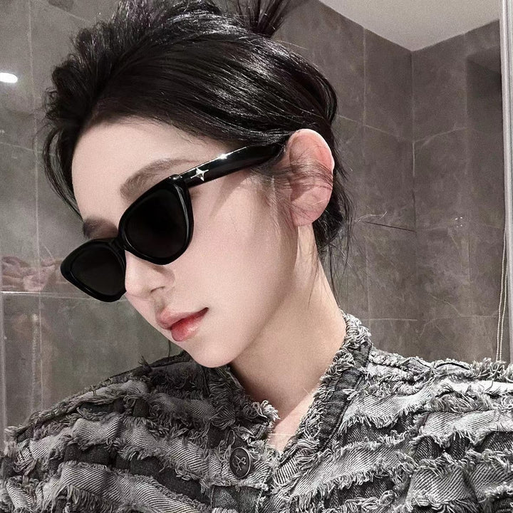 Women’s fashionable square sunglasses with UV protection filter and sturdy frame Kalsten