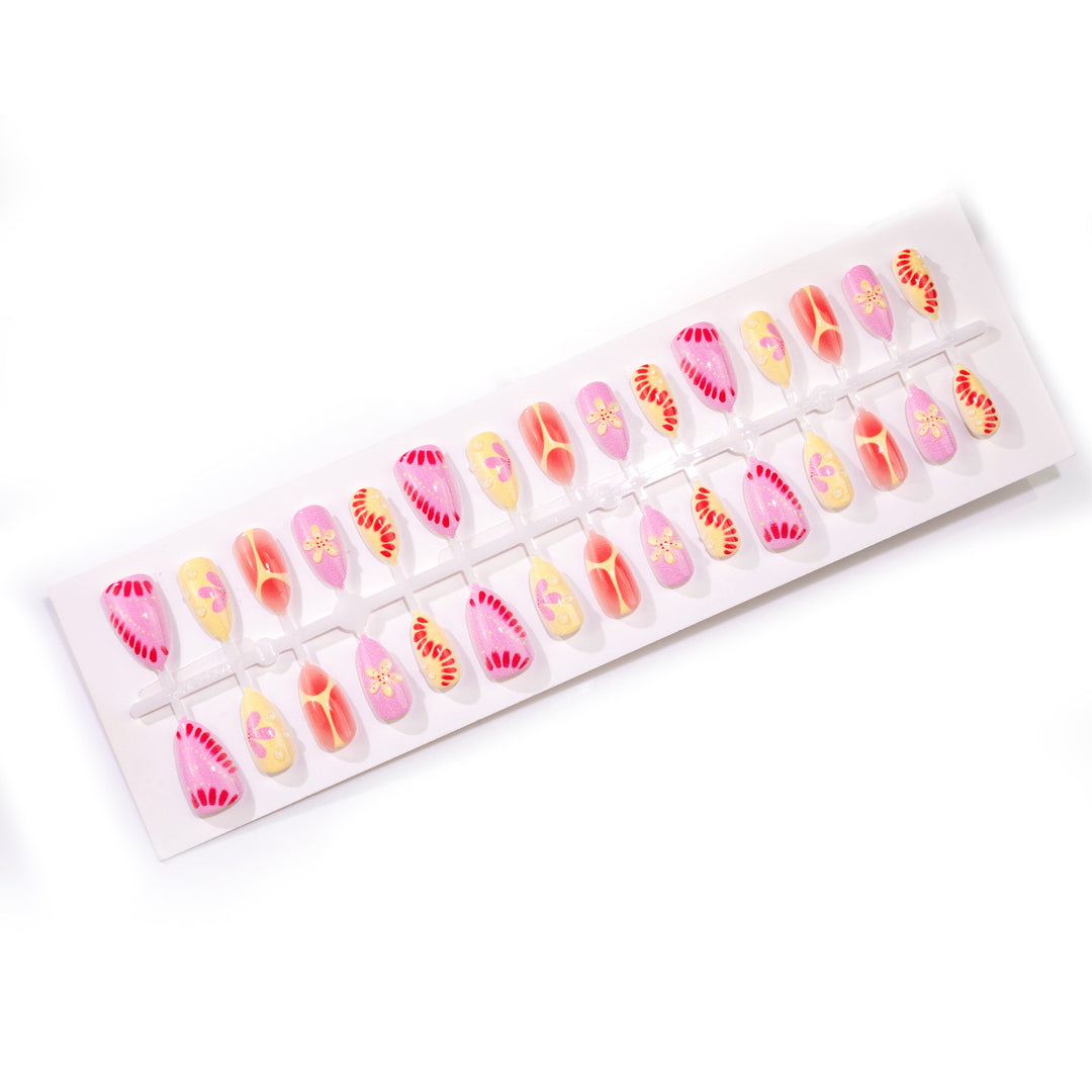 Artistic Creative Floral Press-On Nail Art Set Kalsten