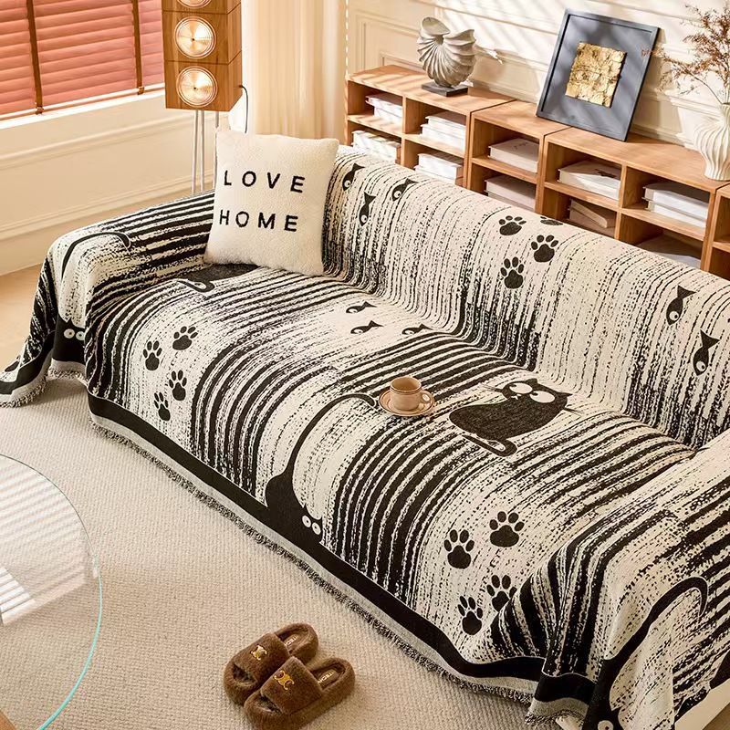 Animal Paw Print Decorative Throw Blanket