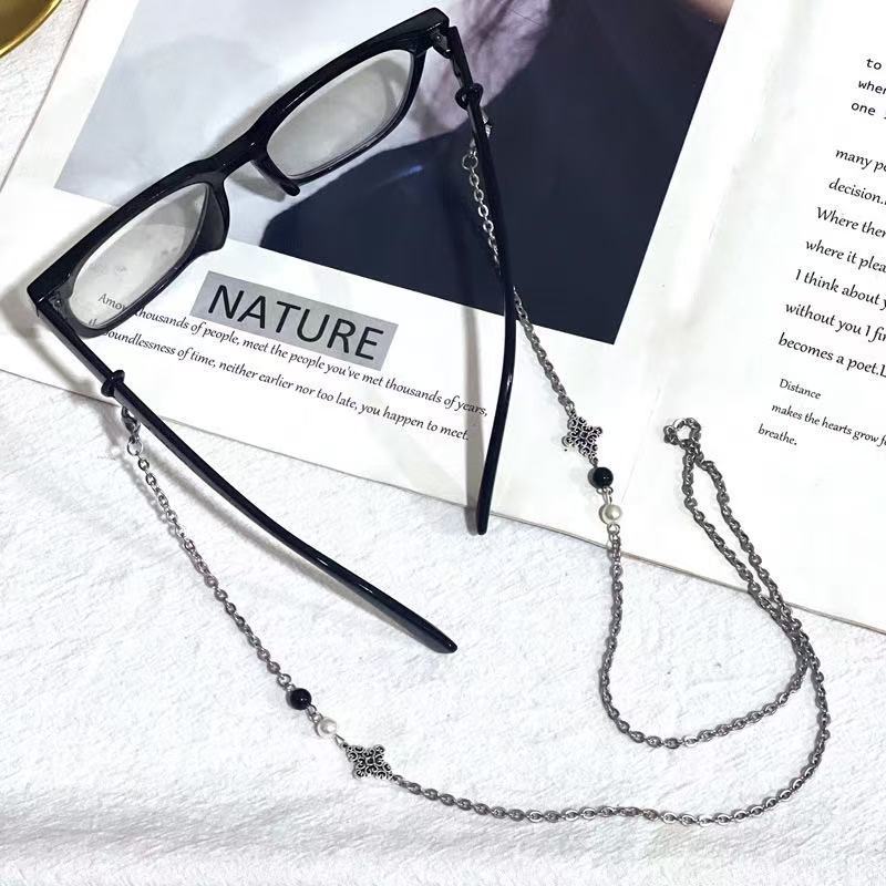 Stylish Eyewear Chain Kalsten