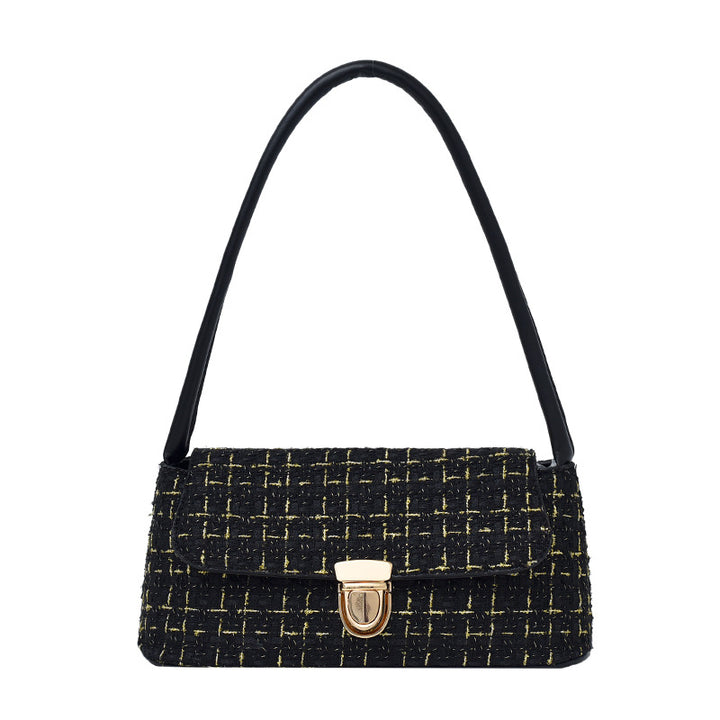Elegant Textured Handbag