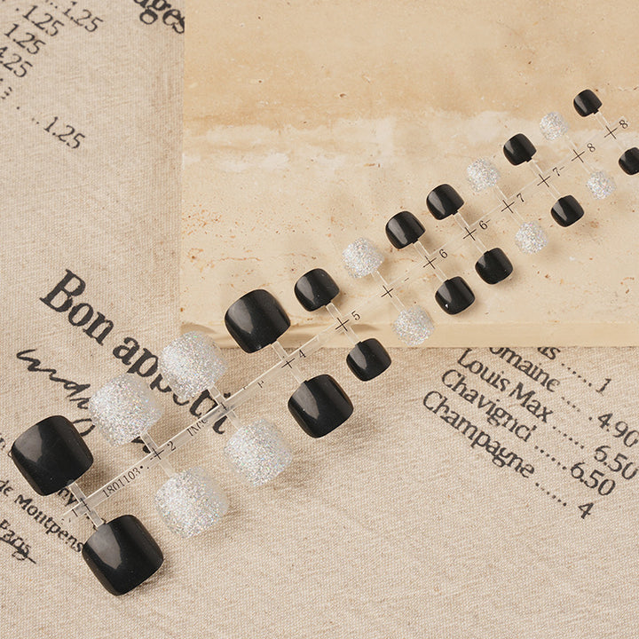 Sparkling Press-On Nail Kit Kalsten