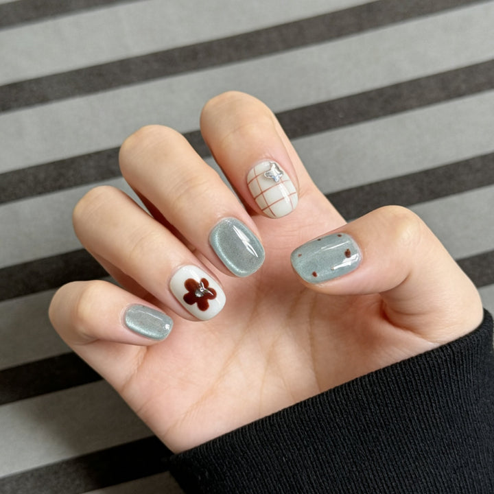 Artistic Press-On Nail Art Set  1791773135