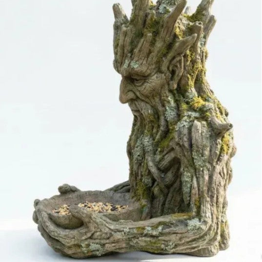 Decorative Bigfoot Bird Feeder Kalsten