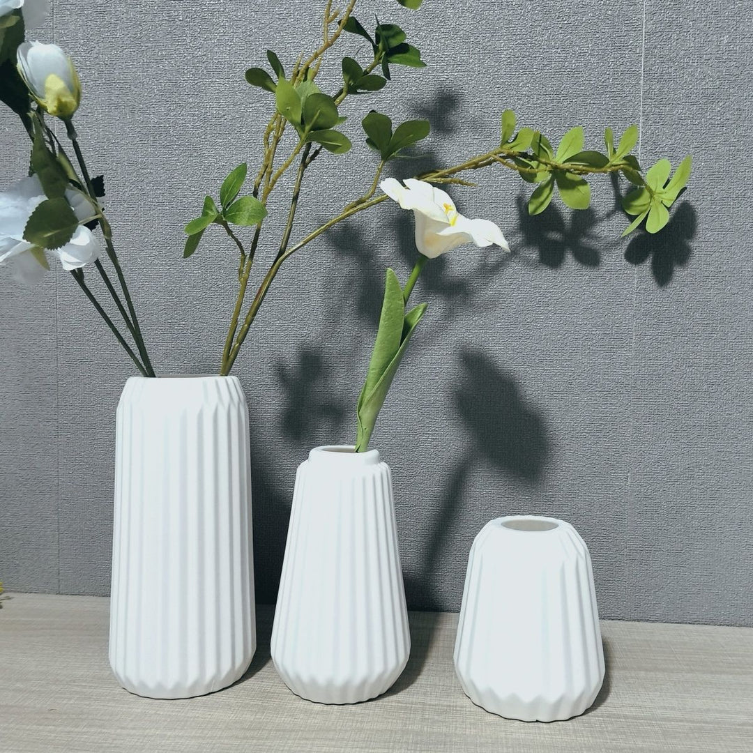 Decorative Kalsten Vase