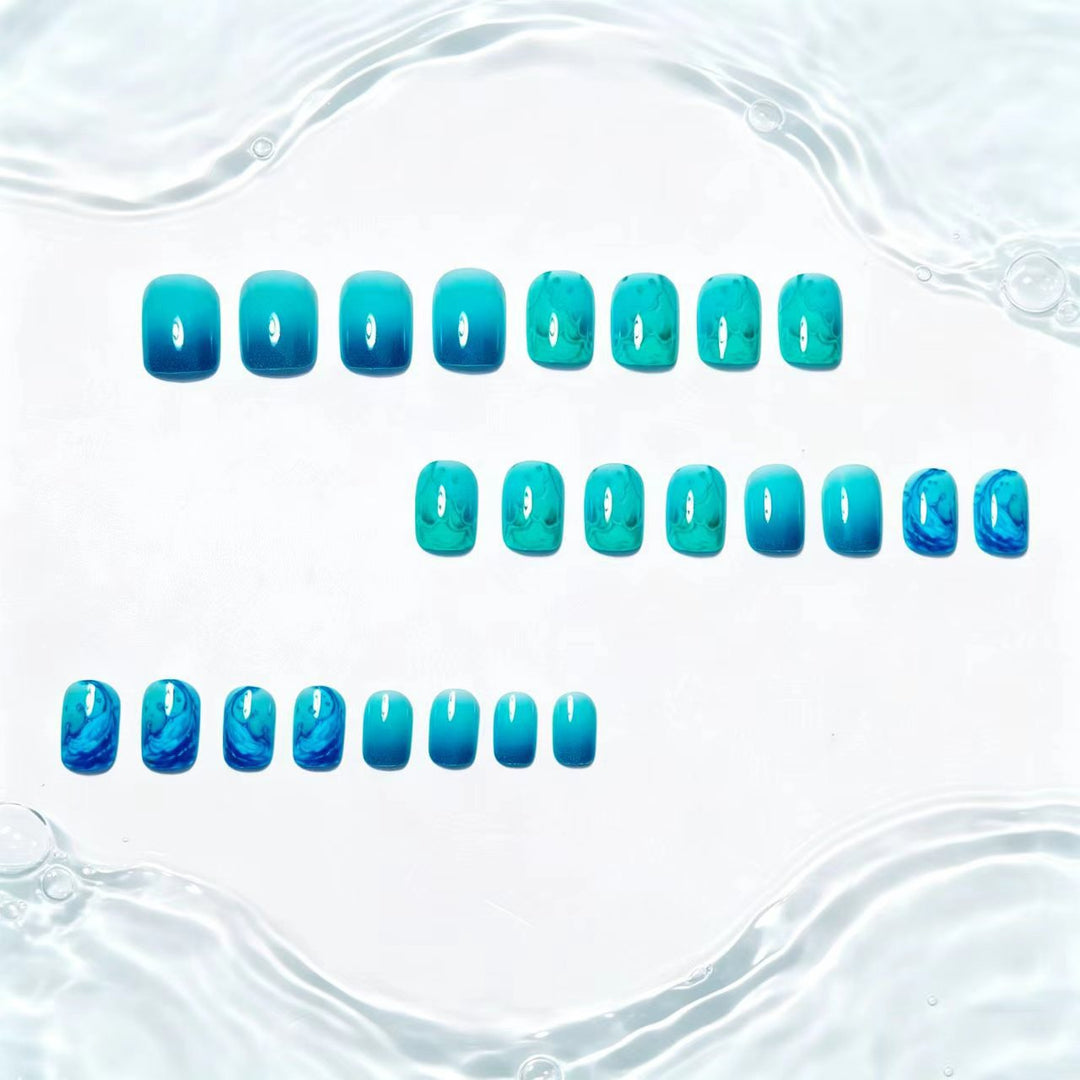 Artificial nails with elaborate wave design Kalsten