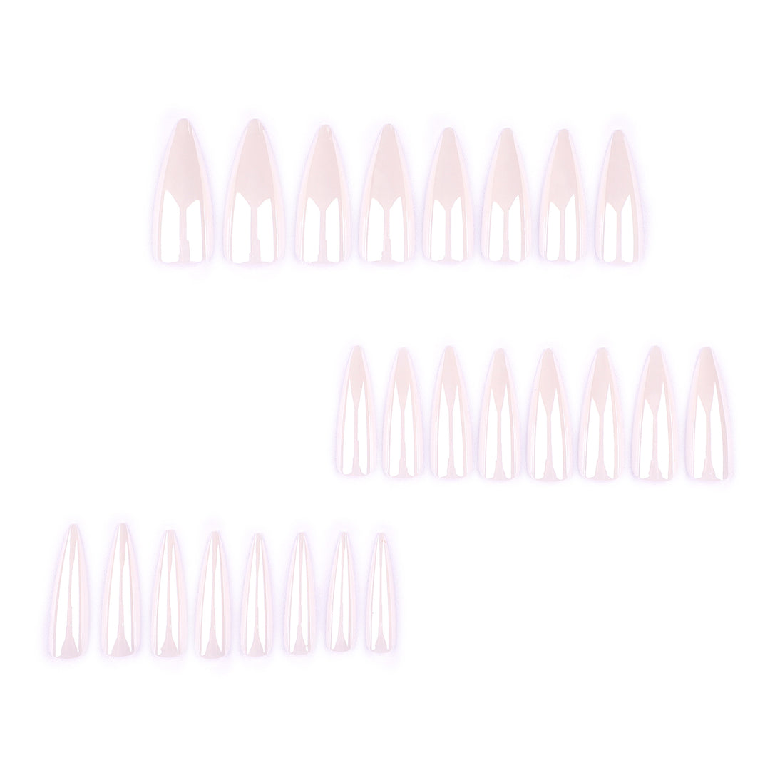 Elegant Stiletto Nails Kalsten