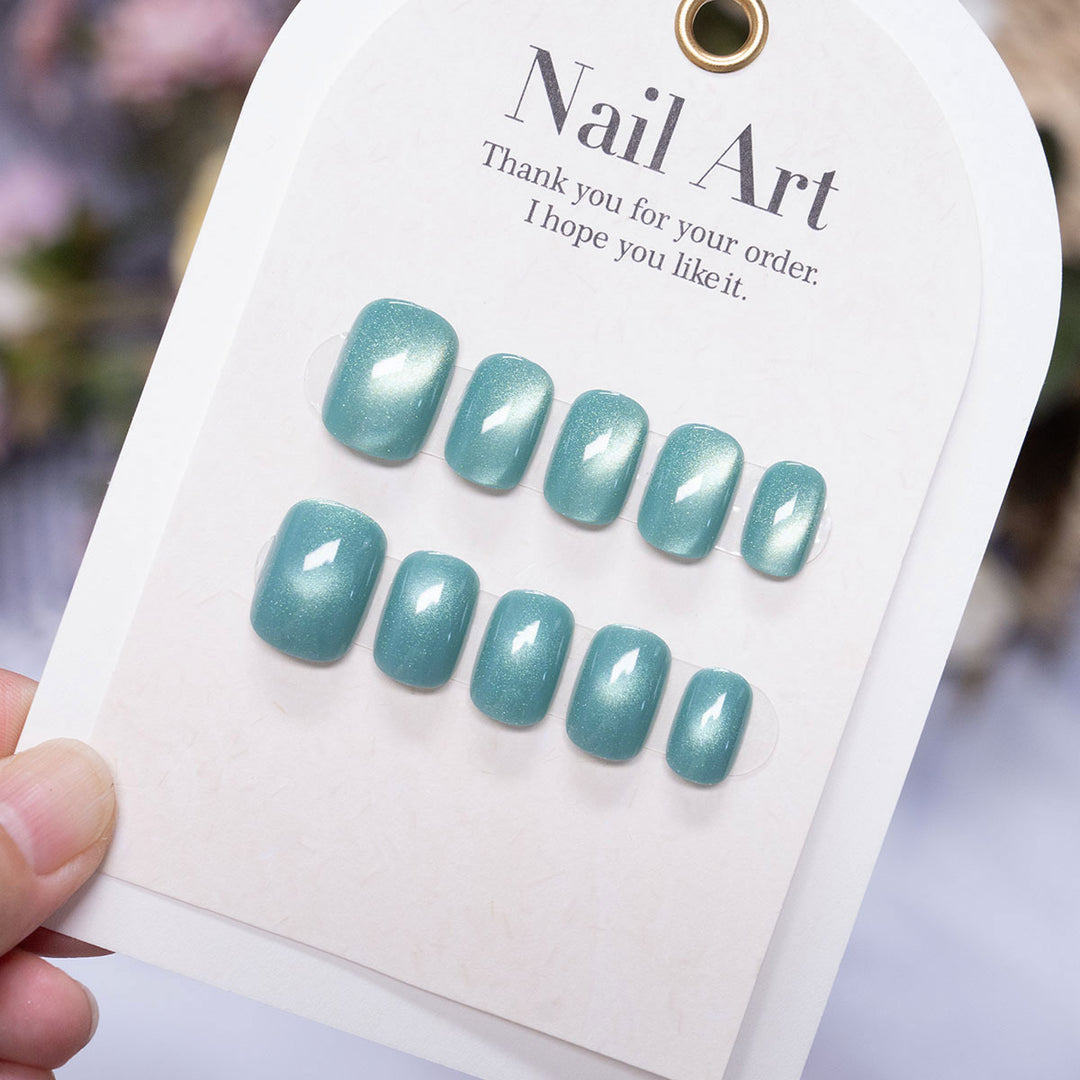 Elegant Press-On Nail Art Set