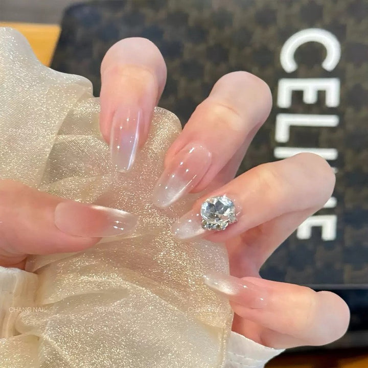 Artificial nail set with elegant tips and crystal accents Kalsten