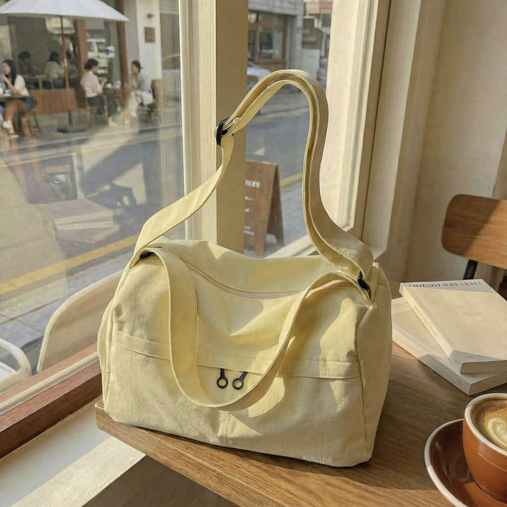 Versatile Urban Utility Messenger Bag Kalsten