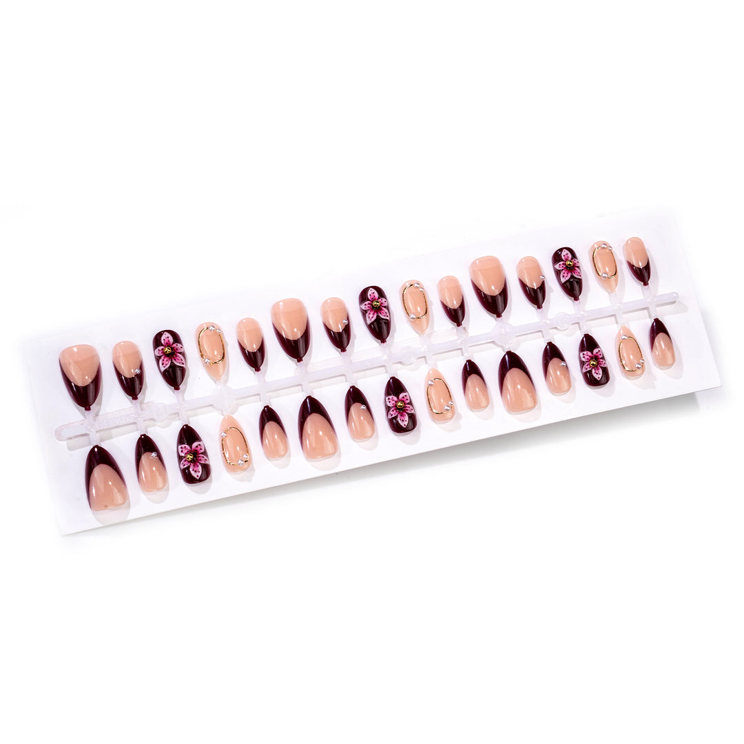 Decorative Floral Press-On Nail Art Set with Elegant Embellishments Kalsten