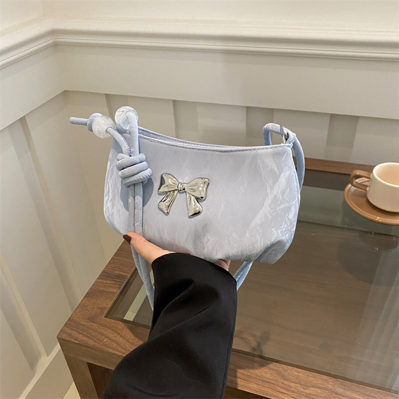 Elegant Bow-Detail Handbag