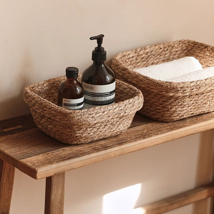 Handcrafted storage basket made of natural materials Kalsten