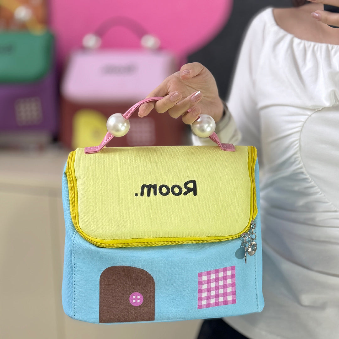 Cute House-Themed Mini Handbag