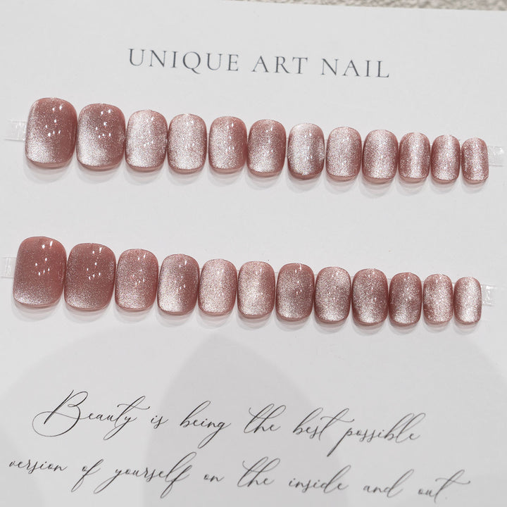 Press-On Nail Art Set