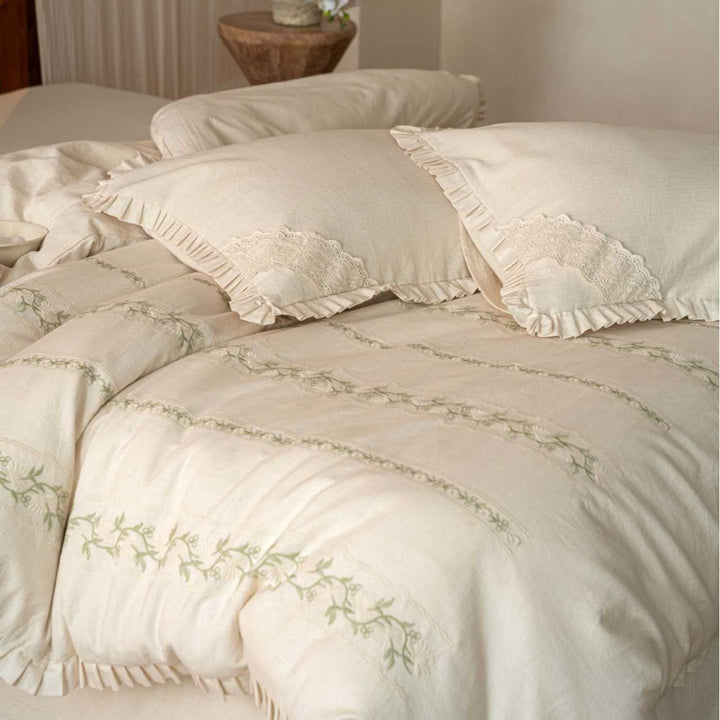Organic Cotton Duvet Cover Set in Country Style with Delicate Embroidery and Ruffled Hem