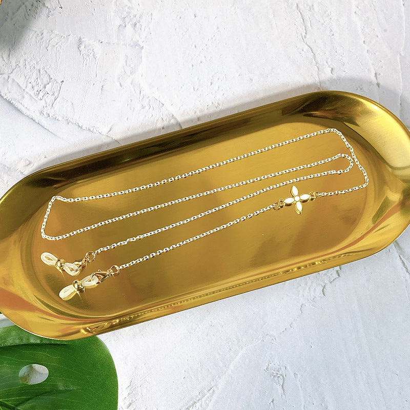 Elegant jewelry chain with filigree pendant Kalsten