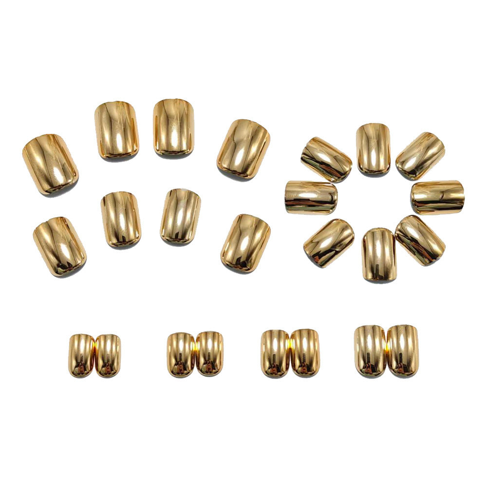 High-gloss artificial nails in a luxurious metallic look Kalsten